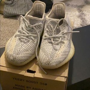Yeezy boost 350 V2 static non-reflective